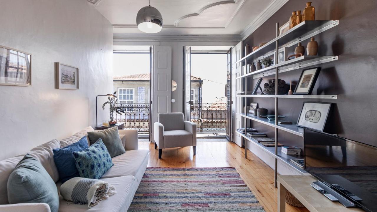 Porto 61 - Bright 2Br W/ Balcony By Lovelystay Dış mekan fotoğraf